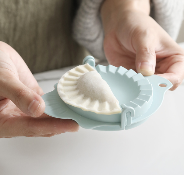 CrustLess Dumpling Maker Pro
