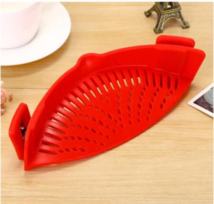 CrustLess Clip-on Strainer