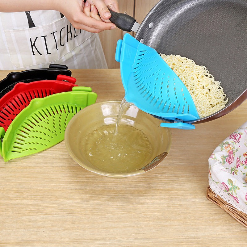 CrustLess Clip-on Strainer