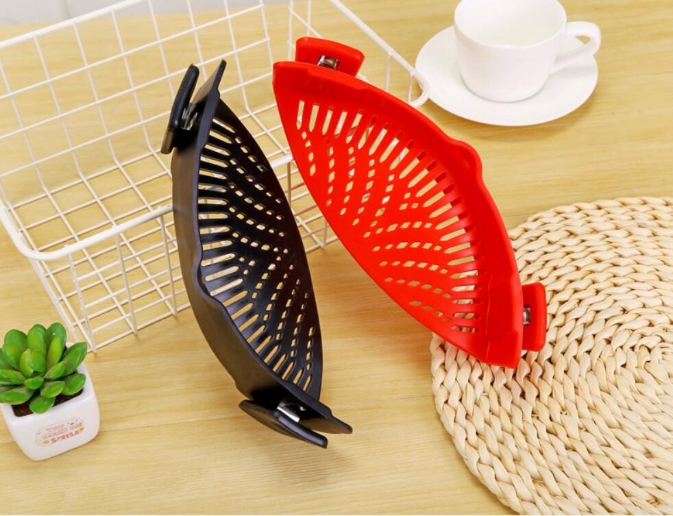 CrustLess Clip-on Strainer